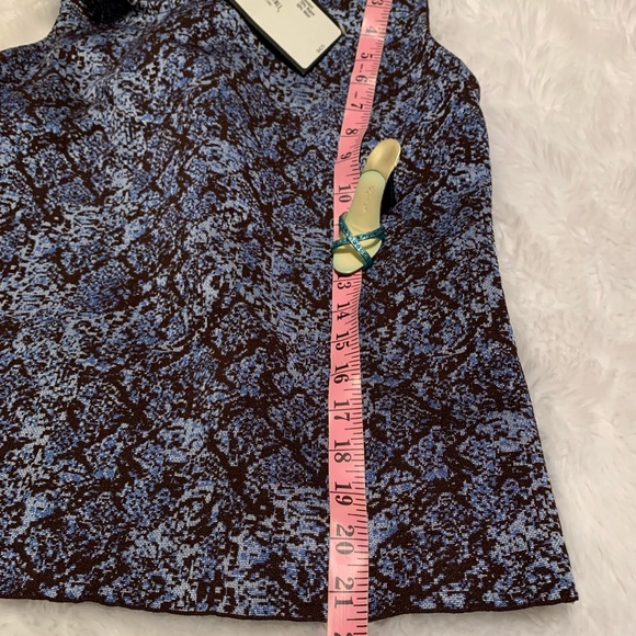 ST.JOHN geometric print blue opal rayon blend heavier shell size small NWT - Picture 8 of 13